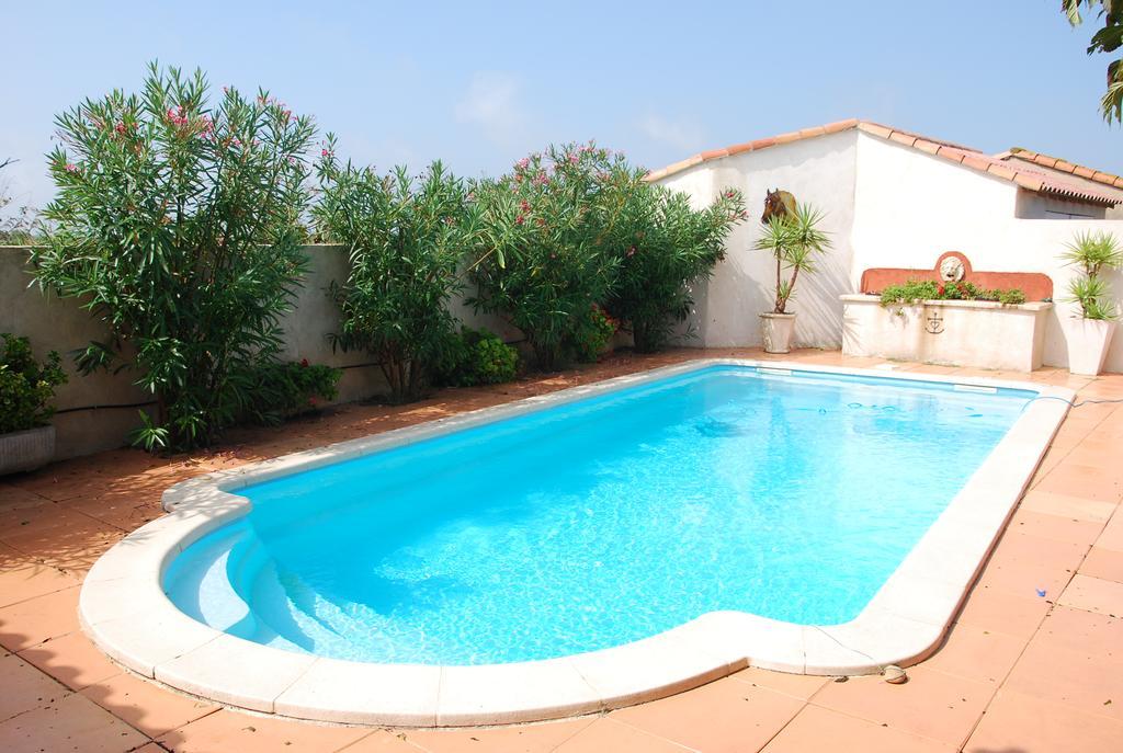 Villa Soleil De Camargue Arles Esterno foto