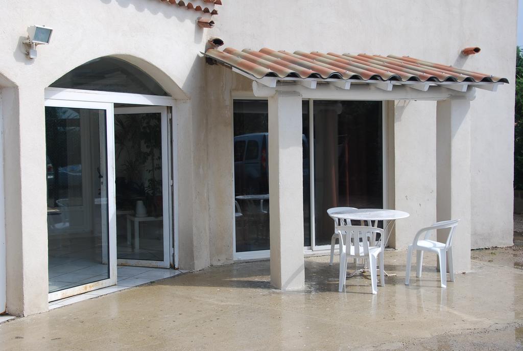 Villa Soleil De Camargue Arles Esterno foto